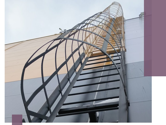 Изготовление и монтаж пожарных лестниц в Барнауле профессионально