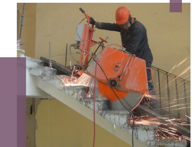 Демонтаж бетонных лестниц в Барнауле от 4552 руб. за м2 | ПРОЛЁТ-Брн