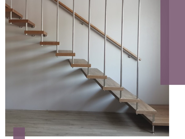 Демонтаж лестниц на больцах в Барнауле быстро и аккуратно