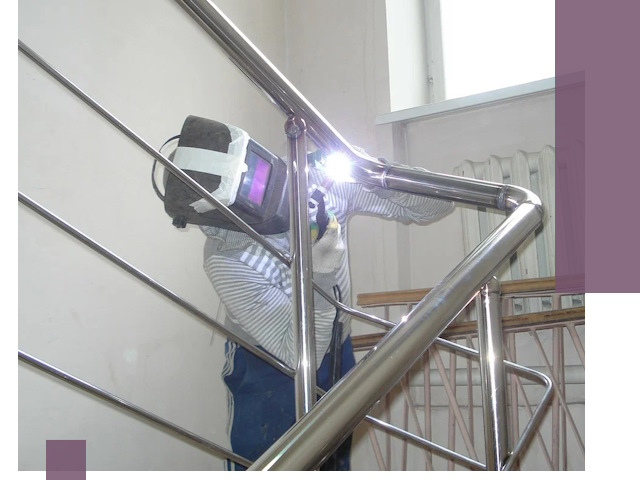 Монтаж перил и ограждений качественно в Барнауле