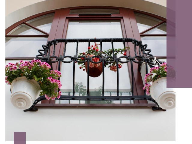 Изготовление и монтаж французских балконов в Барнауле