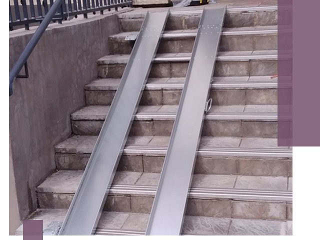 Демонтаж откидных пандусов профессионально в Барнауле