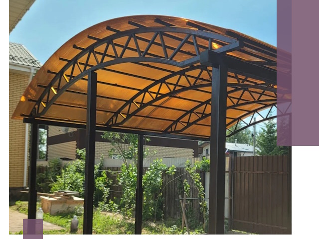 Изготовление навесов под ключ в Барнауле из качественных материалов